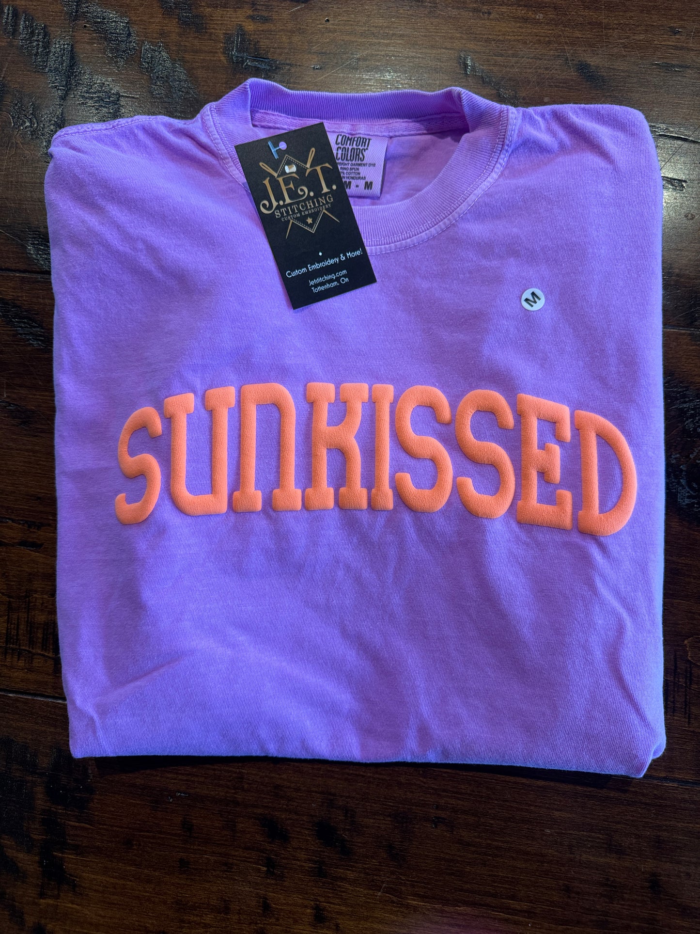 SUN-KISSED TEE